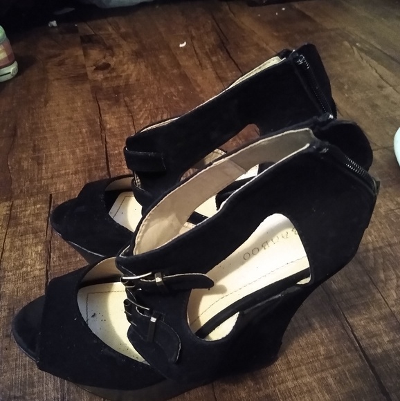 Wedges - Picture 2 of 2